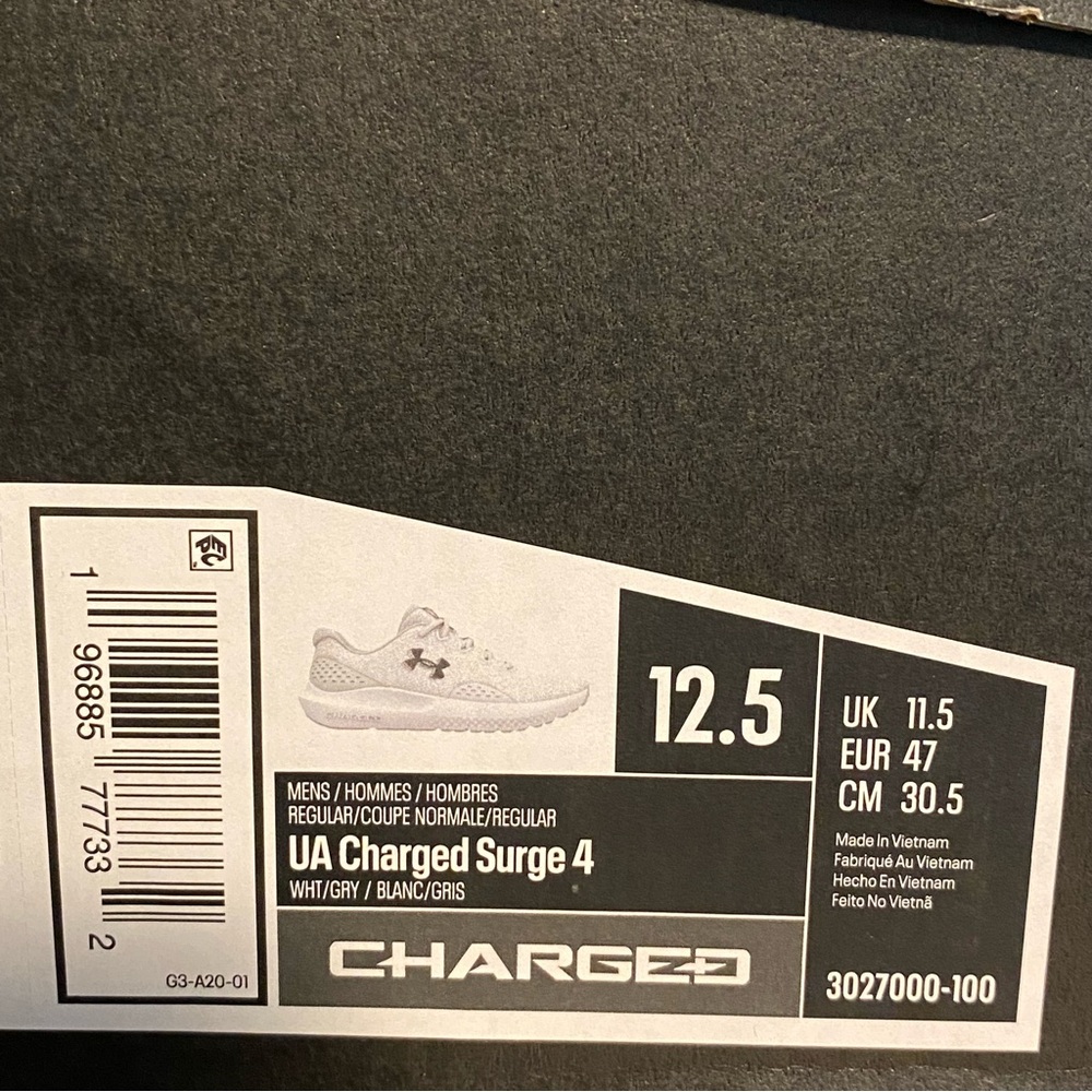 Under Armour Charged Surge 4 Running Shoes NIB - Picture 15 of 15